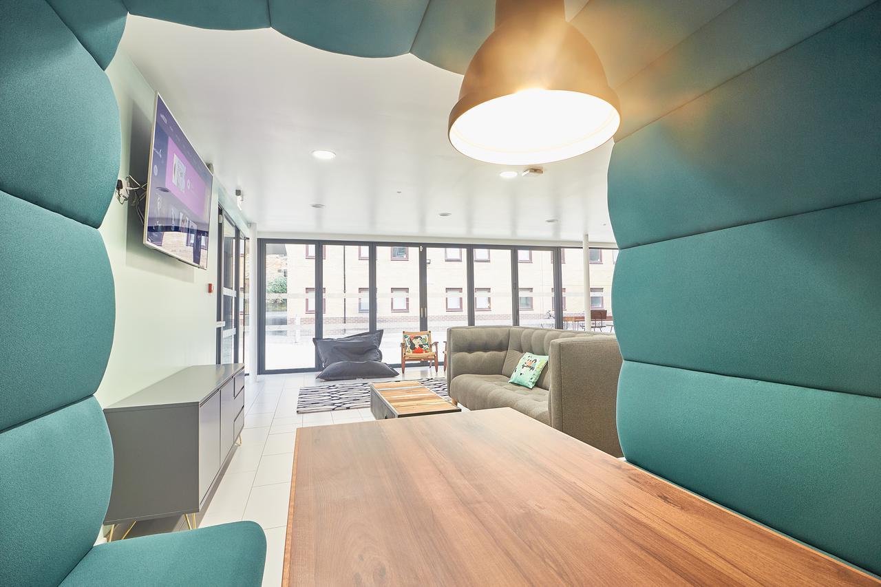 Destiny Student - Meadow Court Apartment Edinburgh Exterior foto