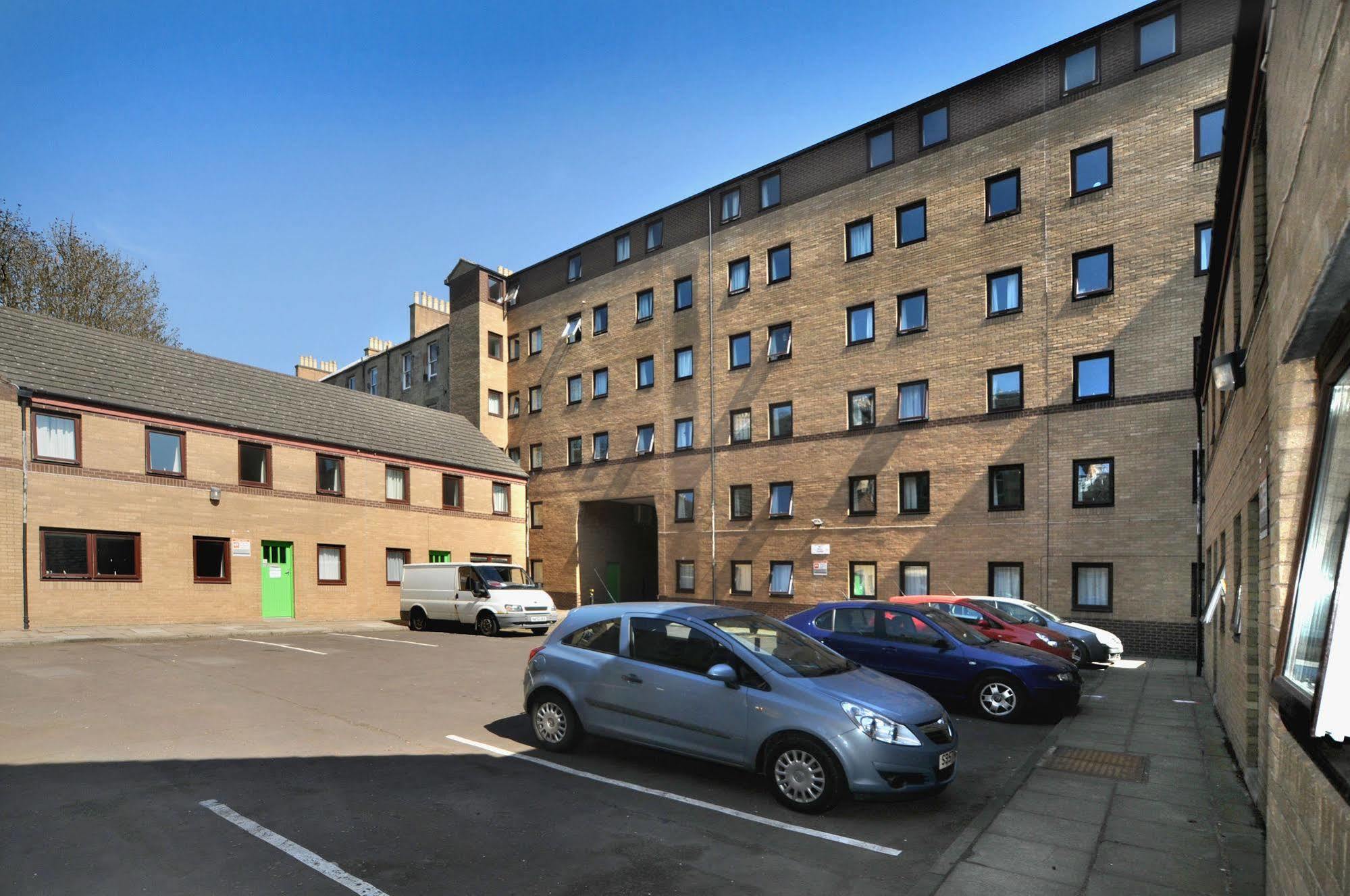 Destiny Student - Meadow Court Apartment Edinburgh Exterior foto
